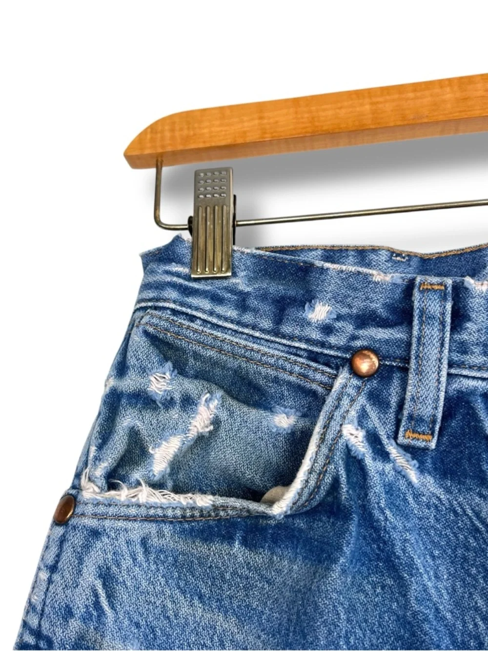 Wrangler Cowboy Cut Denim Jeans 13MWZ 29x30 Distressed 100% Cotton Western